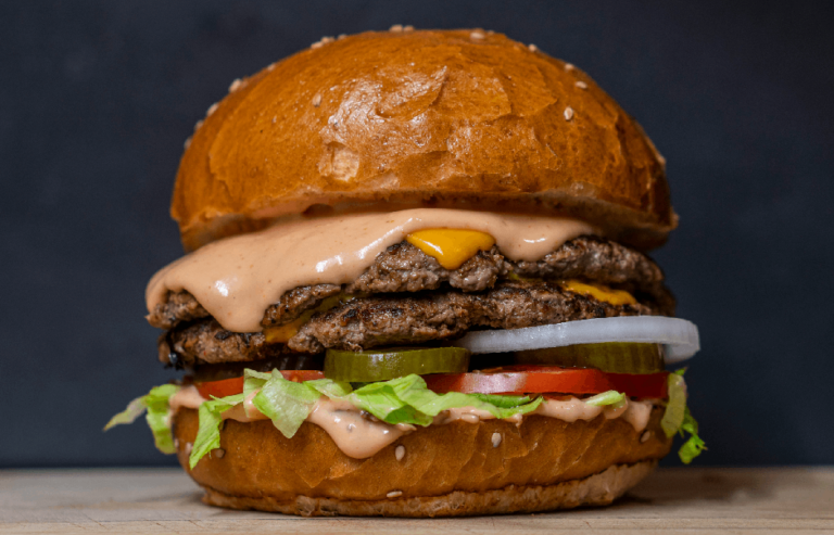 Read more about the article Spicy Crispy Chicken Burger Recipe